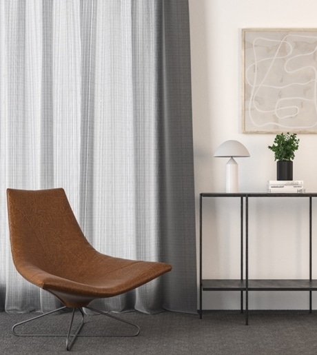 Russells Sahara Black Web