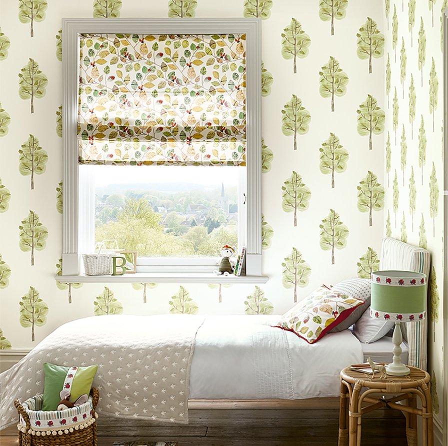Patterned roman blind making a feature of a window
