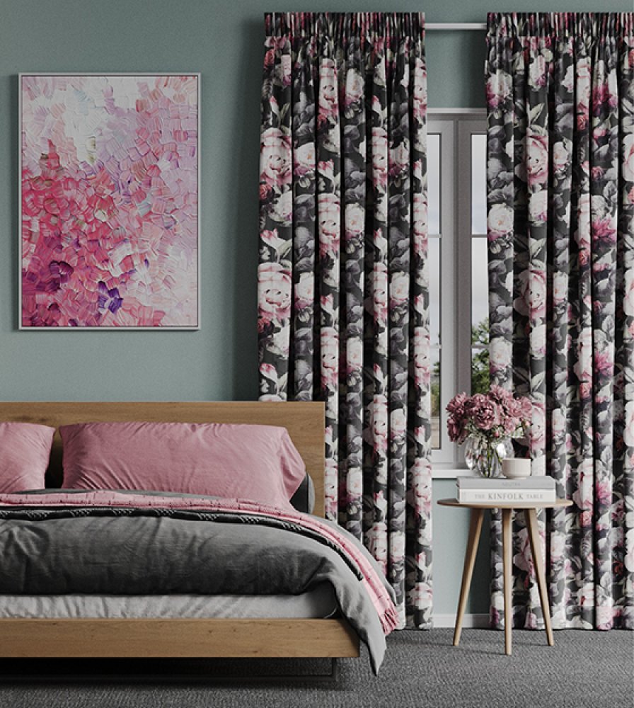 Scarlett fabric in midnight